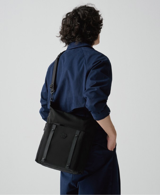 面袋#能面 Amazon.co.jp: 鳶壱6号帆布腰袋3段式内ポケ付25Acro917N普及黒